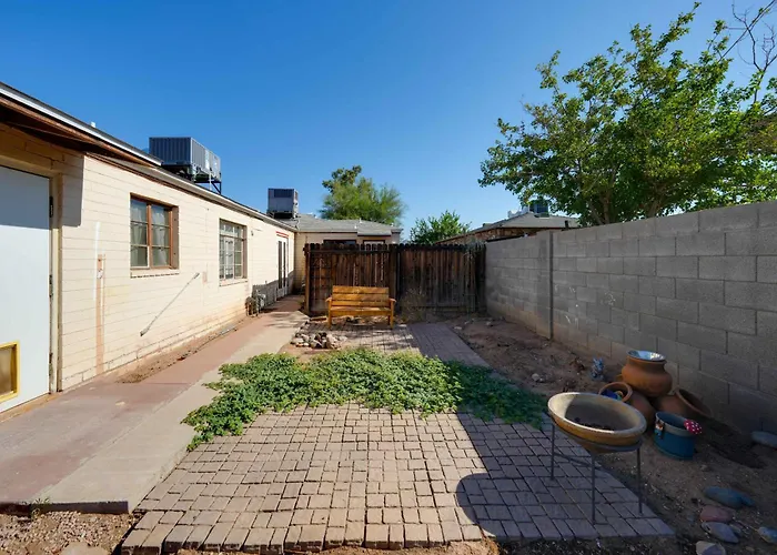 Ferienhaus Duplex W/ Pet-friendly Yard, 5 Mi To Dtwn Phoenix! *