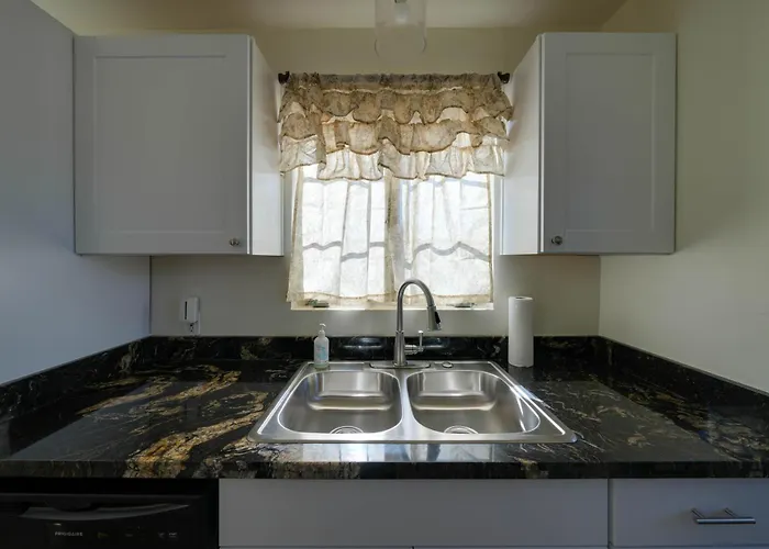 Duplex W/ Pet-friendly Yard, 5 Mi To Dtwn Phoenix! Ferienhaus